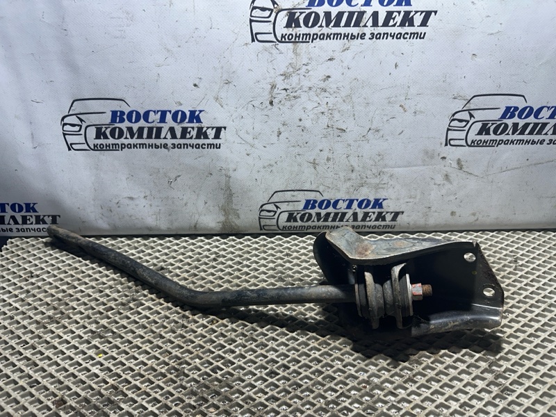 Тяга реактивная передняя Mitsubishi Pajero Mini H58A 4A30-T перед прав