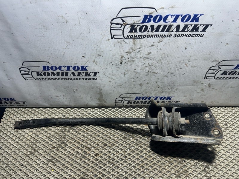 Тяга реактивная передняя Mitsubishi Pajero Mini H58A 4A30-T перед прав