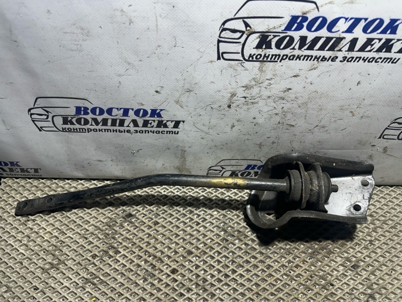 Тяга реактивная передняя Mitsubishi Pajero Mini H58A 4A30-T перед лев