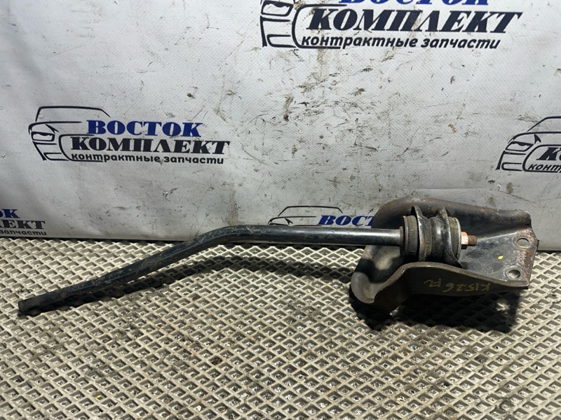 Тяга реактивная передняя Mitsubishi Pajero Mini H58A 4A30-T перед лев