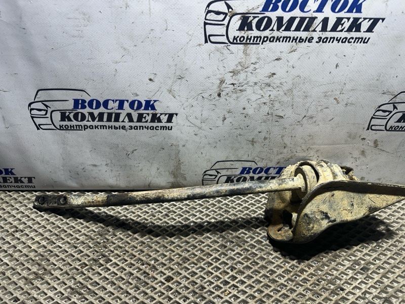 Тяга реактивная передняя Mitsubishi Pajero Mini 1995 H56A 4A30-T перед прав