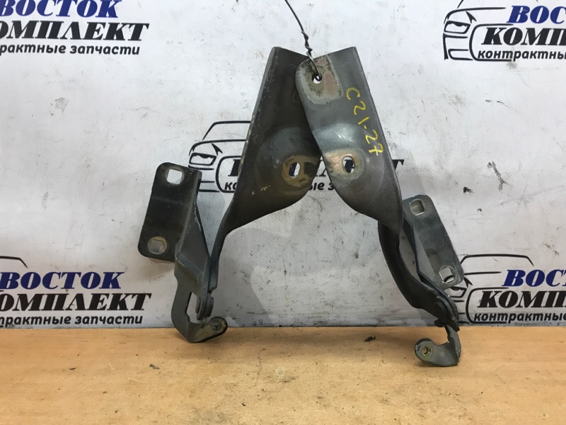 Петля капота Nissan Bluebird Sylphy 2007 KG11 MR20DE