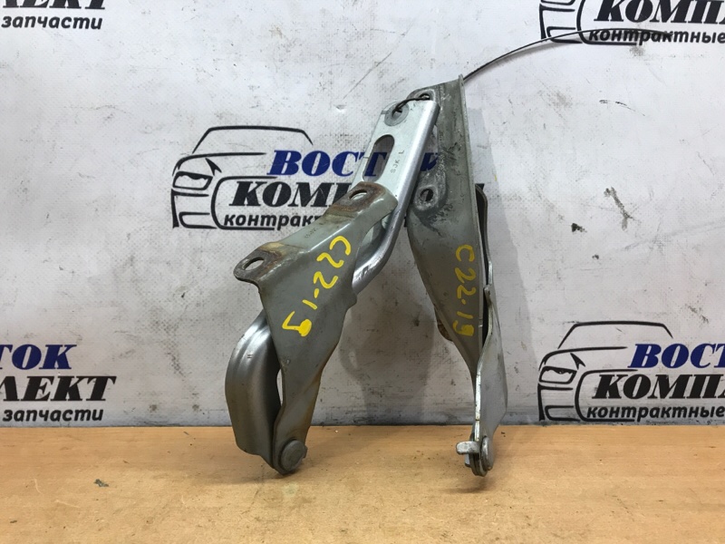 Петля капота Honda Elysion 2004 RR1 K24A