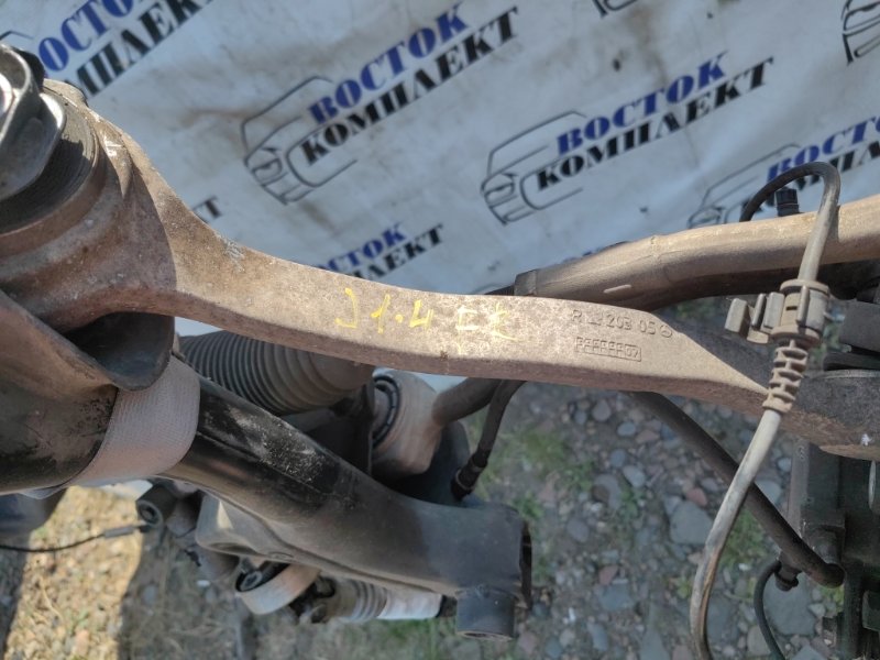 Рычаг подвески верхний Mercedes-Benz SLK-CLASS R171 M271 перед прав