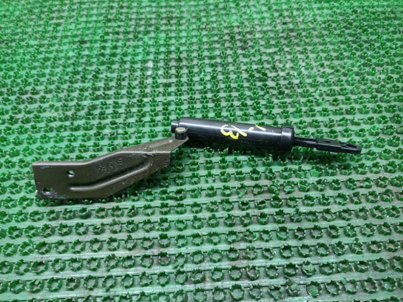 Демпфер бардачка Honda Odyssey 1999 RA4 F23A