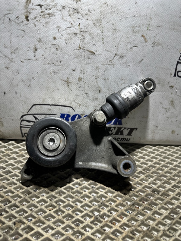 Ролик натяжной приводного ремня Toyota Voxy 2006 AZR65 1AZ-FSE