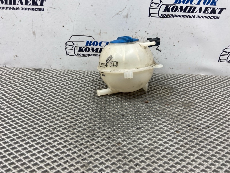 Бачок расширительный Volkswagen Polo 2010 6R1 CBZB