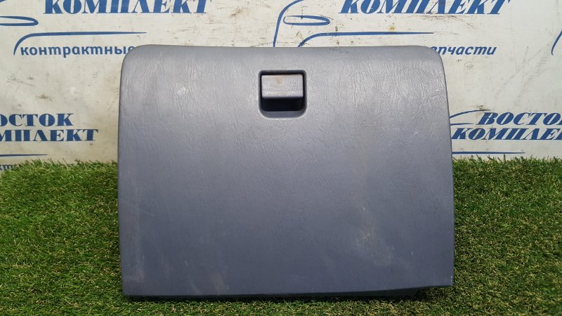 Бардачок Nissan Bluebird Sylphy QG10 QG18DE