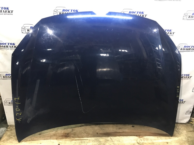 Капот Volkswagen Golf  CAXA