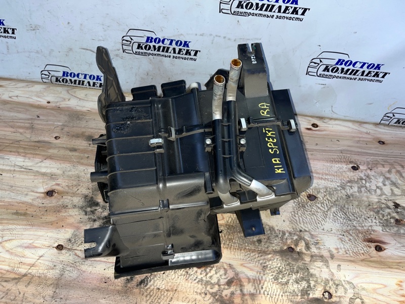 Корпус радиатора отопителя Kia spectra 2007 SD S6D
