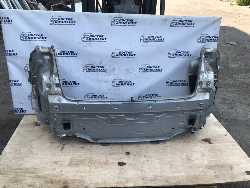 Задняя панель кузова Volkswagen Golf WVWZZZ CBZ