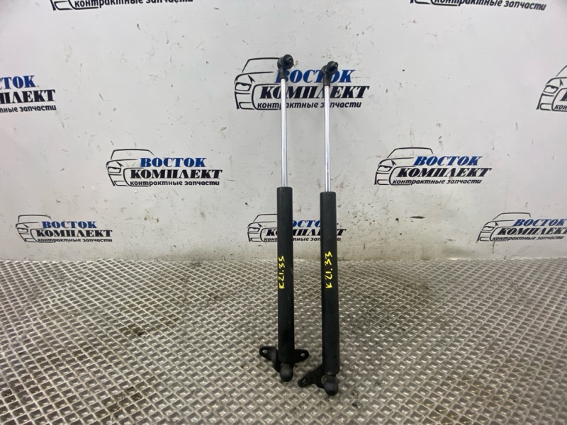 Амортизатор капота Honda Fit 2011 GP1 LDA