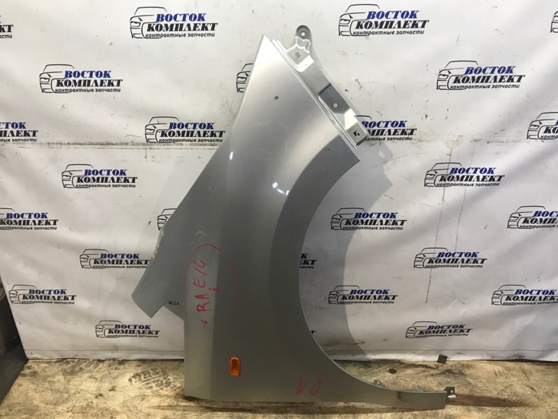 Крыло Honda Stepwgn RG1 K20A перед прав