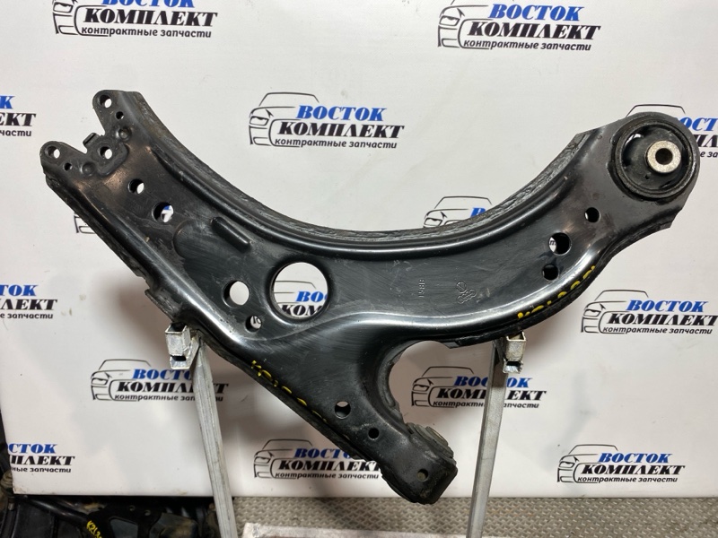 Рычаг подвески Volkswagen Golf 2001 1J1 APK перед лев