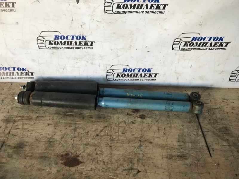 Амортизатор подвески Honda Fit Shuttle GP2 LDA зад