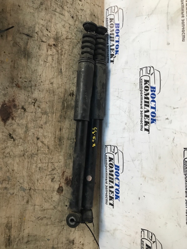 Амортизатор подвески Renault Lutecia VF1BR K4M зад