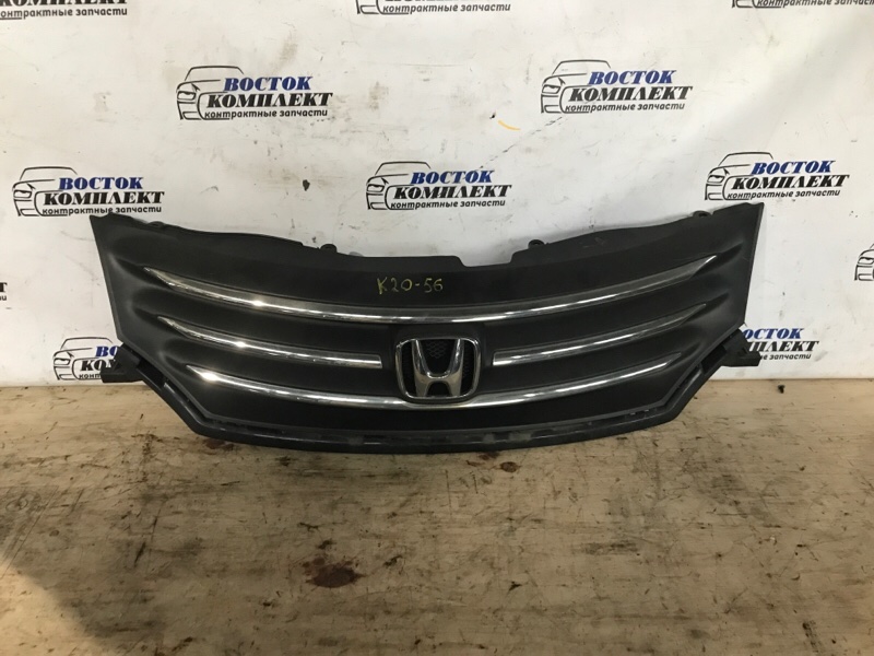 Решетка радиатора Honda Freed GB3 L15A