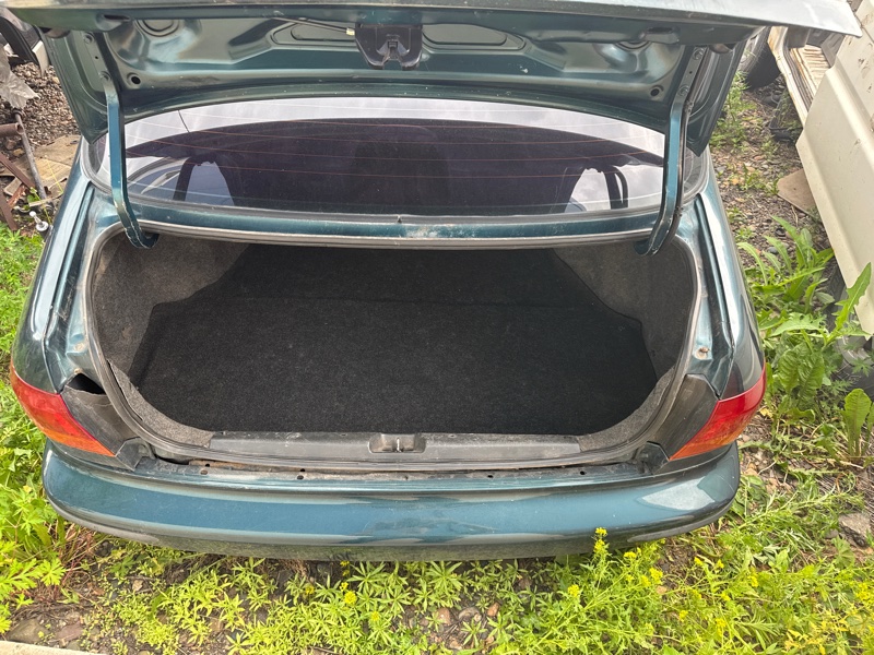 Уплотнительная резинка крышки багажника Honda Civic Ferio 1996 EK3 D15B