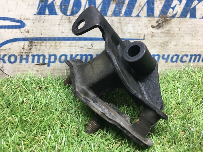 Подушка двигателя Honda Accord 2005 CL7 K20A зад