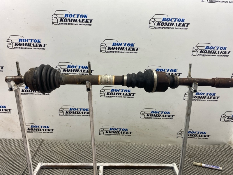 Привод Peugeot 308 2009 T7 EP6DT перед прав