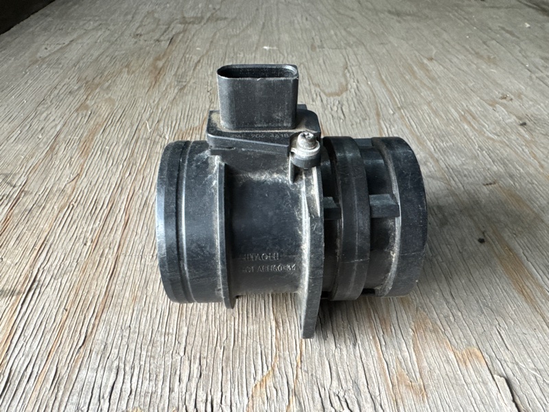 Датчик расхода воздуха Volkswagen Tiguan 5N2 CAWA