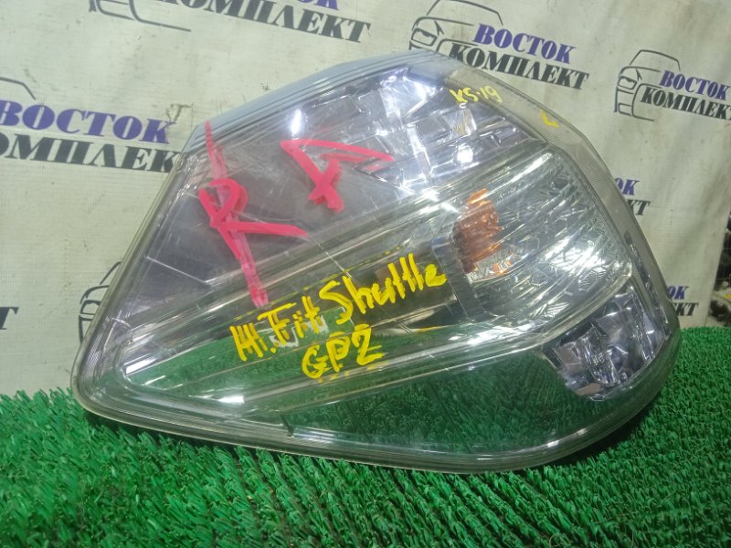 Фонарь стоп-сигнала Honda Fit Shuttle 2011 GP2 LDA лев