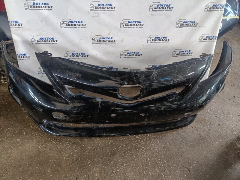 Бампер Toyota Prius Alpha ZVW40W 2ZR-FXE перед