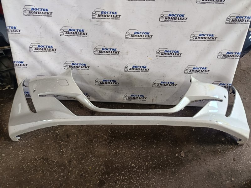 Бампер Peugeot 208 перед