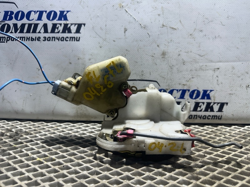 Замок дверной Nissan Avenir PW11 SR20DE перед лев