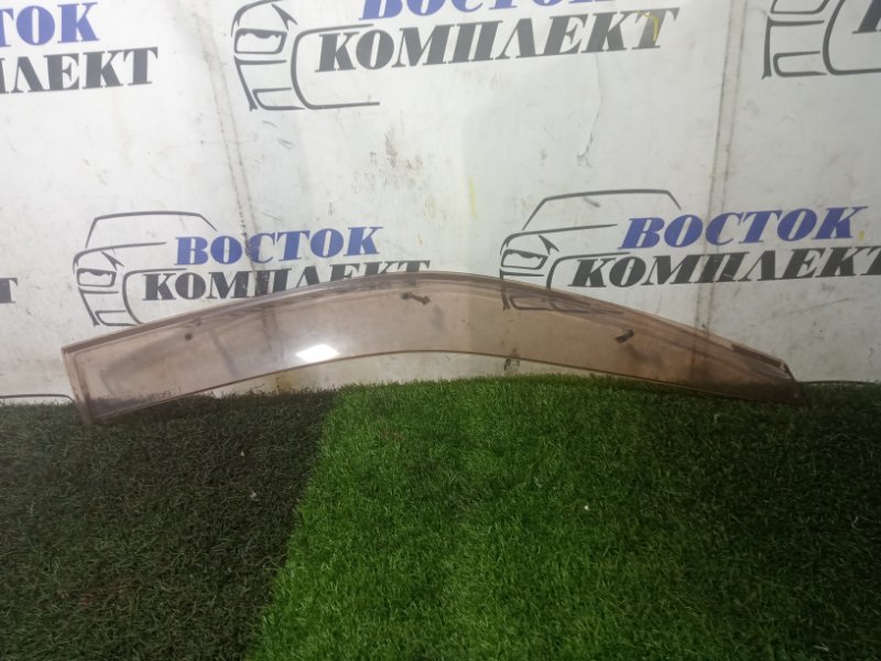 Ветровик Nissan X-Trail NT30 QR20DE перед прав