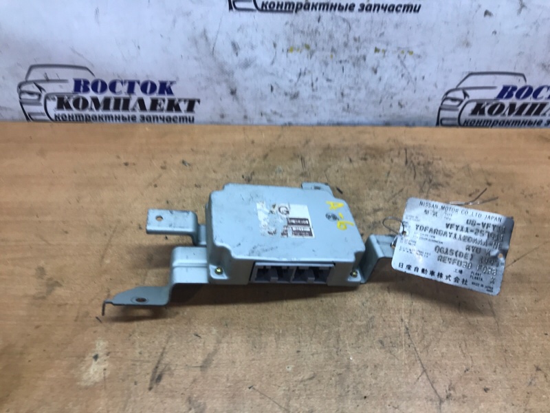 Блок управления АКПП Nissan AD VFY11 QG15DE