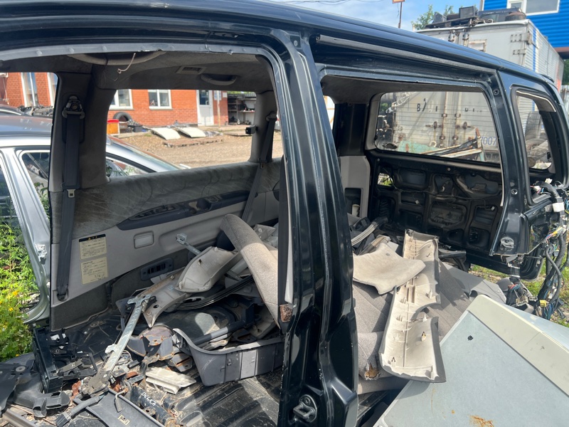 Стойка кузова Mitsubishi Delica PD8W 4M40-T перед лев