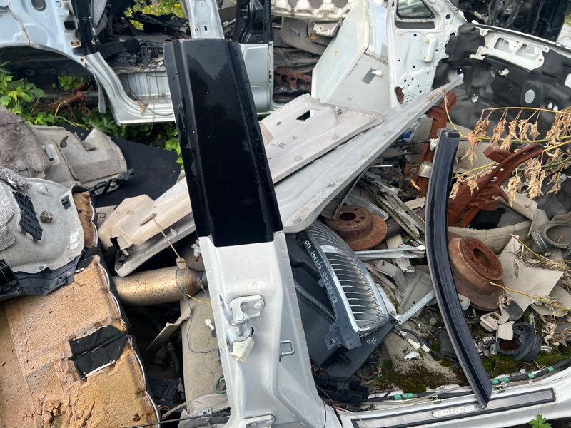 Стойка кузова Toyota Harrier ACU10W 2AZ-FE перед прав