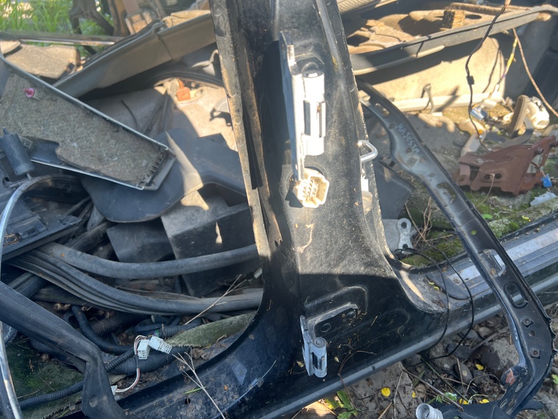 Петля двери Toyota Crown Majesta JZS155 2JZ-GE зад прав