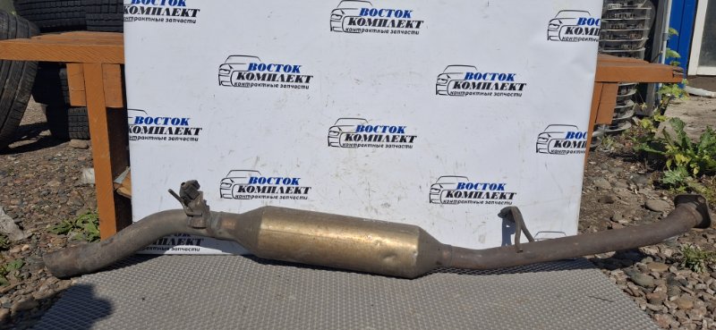 Глушитель Toyota Vellfire 2010 ANH20W 2AZ-FE