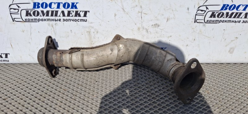 Труба приемная глушителя Toyota Wish 2003 ZNE14G 1ZZ-FE