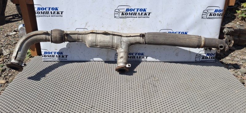 Труба приемная глушителя Mitsubishi Debonair 1999 S26A 6G74