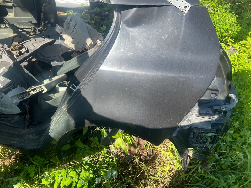 Крыло Volkswagen Golf 2006 1K1 BLR зад лев