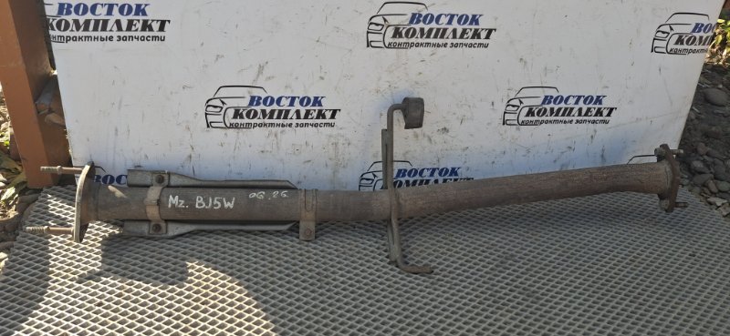 Труба приемная глушителя Mazda Familia S-wagon BJ5W ZL-DE