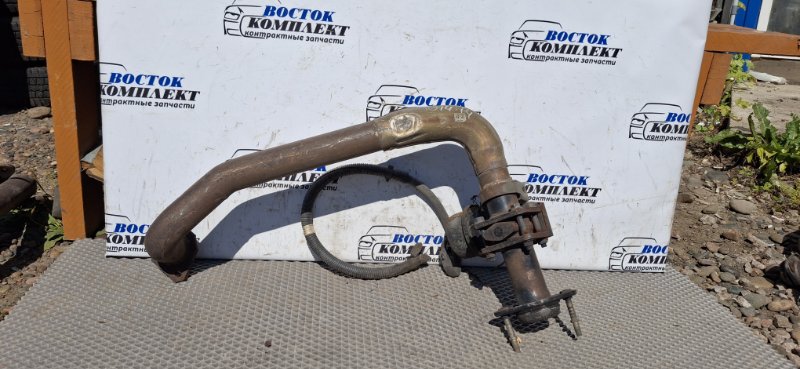 Труба приемная глушителя Nissan Vanette 2001 SK22MN R2