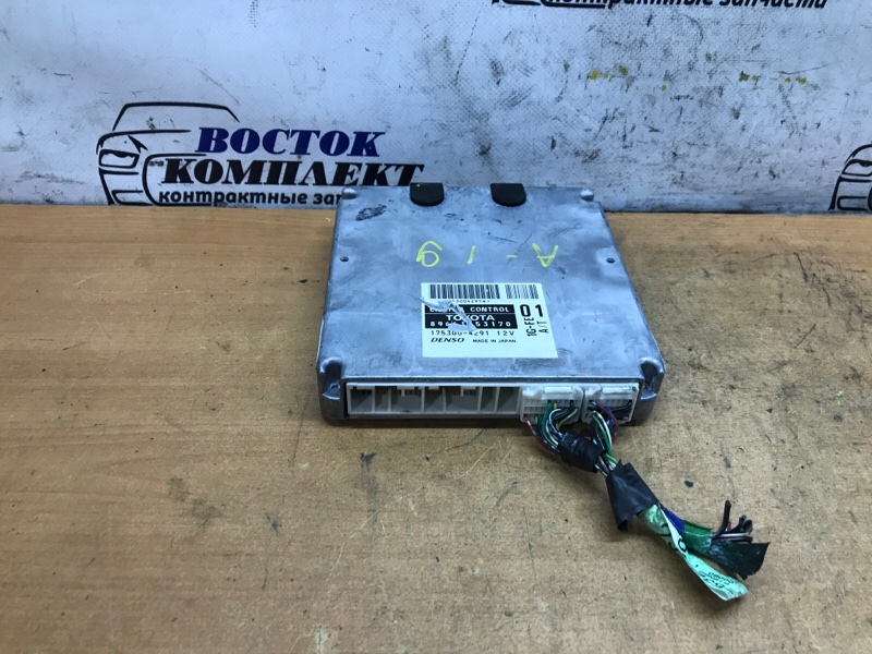 Блок управления ДВС Toyota Altezza Gita GXE10 1G-FE