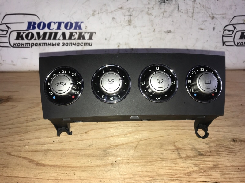 Блок управления климат-контролем Mercedes-Benz SLK-CLASS R171 M271