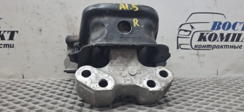 Подушка двигателя Peugeot 208 2013 A9 EP6C прав