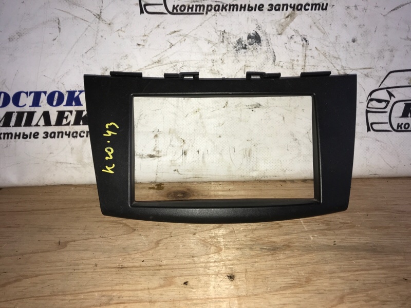 Рамка магнитофона Suzuki Swift ZD72S K12B