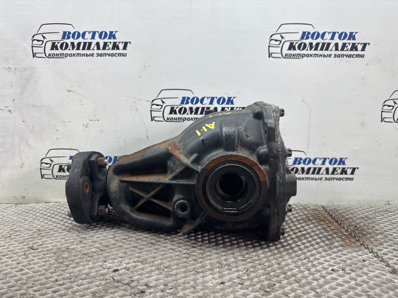 Редуктор Mercedes-Benz CLK200 2004 209342 271.940 зад