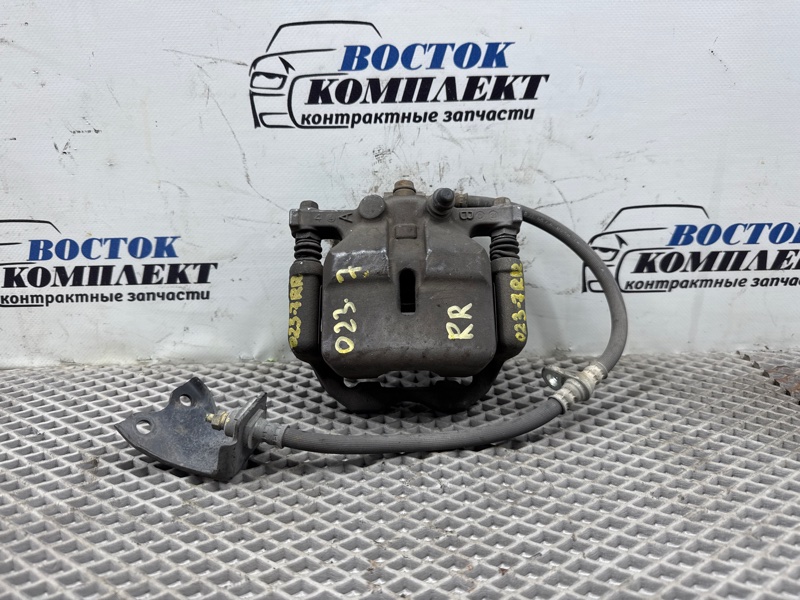 Суппорт Honda Elysion RR1 K24A зад прав