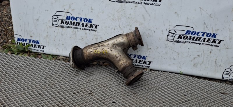 Труба приемная глушителя Toyota Estima MCR40W 1MZ-FE