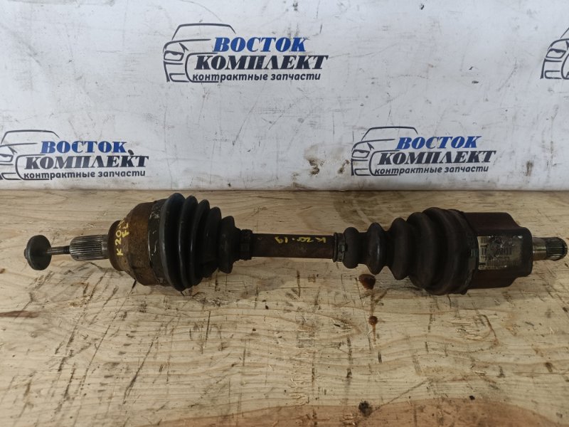 Привод Volvo V50  B5254T3 перед лев