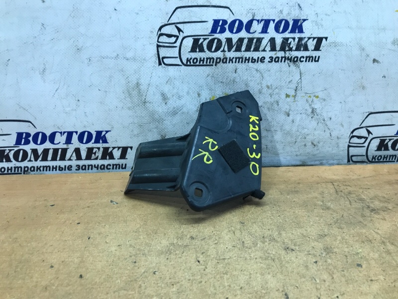 Клипса бампера Audi TT TRUZZZ BVR зад прав