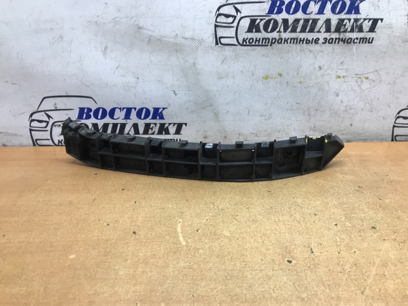 Клипса бампера Honda Freed Spike GB3 L15A зад лев